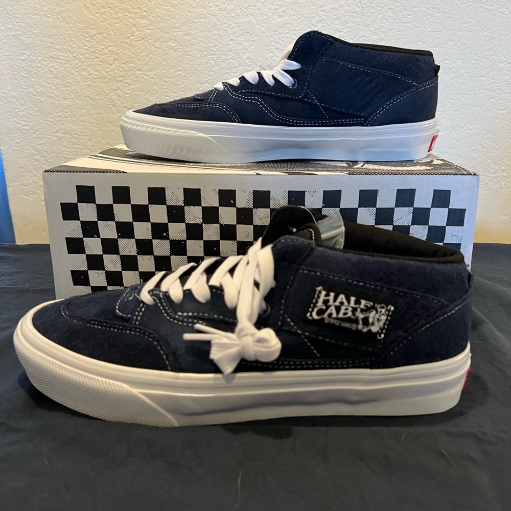Vans Half Cab Men 8 Women 9.5 Never Worn Brand New in Box with Tags